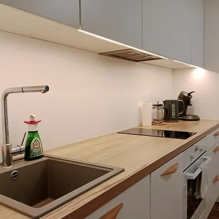 Center Raua With Balcony Appartamento Reval