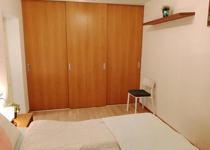 Apartament Center Raua With Balcony